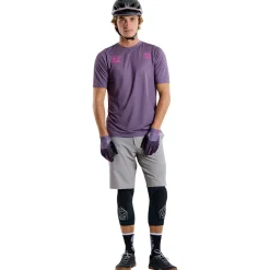 Troy Lee Designs Jerseys|Skyline^Skyline Short Sleeve Jersey Radioscape Deep Purp